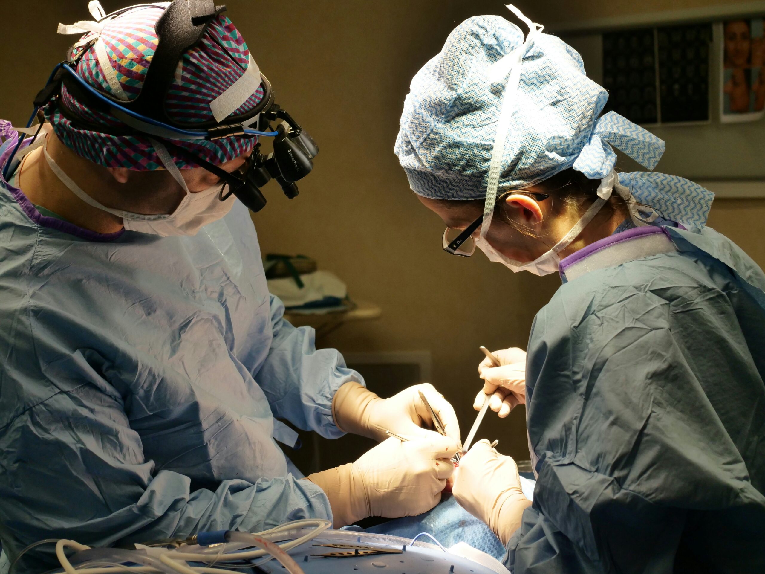 Dr. Kamran Massoumi